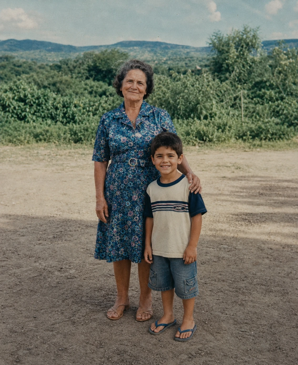 Augusto Montenegro ao lado de sua mãe